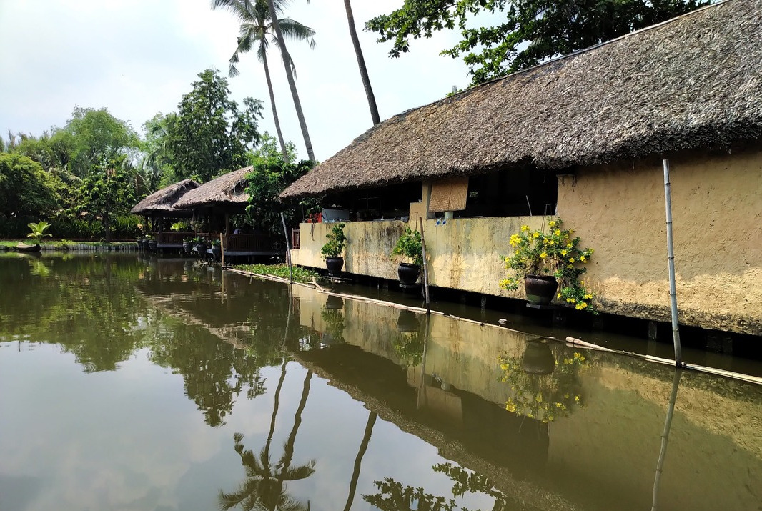 Binh Quoi 1 Village, lunch stop Cu Chi Tunnels by Speedboat