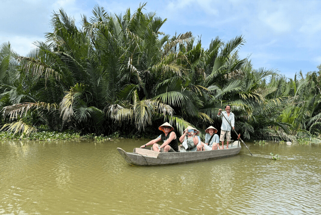 Sampan boat Half Day Mekong Delta by Speedboat Sampan boat Half Day Mekong Delta by Speedboat