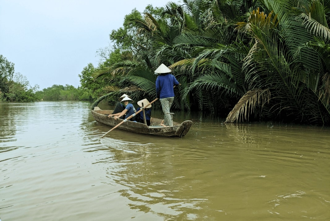 Exciting Sampan boat Half Day Mekong Delta by Speedboat